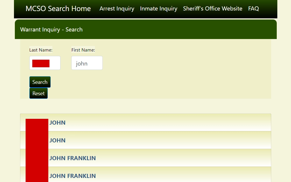 A screenshot from the website of the sheriff's office of Mecklenburg County showing the search tool for warrants with search bars for last and first names, and the results.